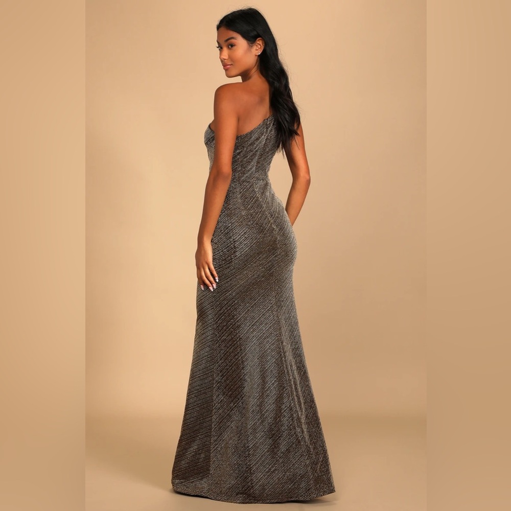 Lulu's Win Me Over Black and Gold One-Shoulder Maxi Dress/prom dress - Picture 3 of 12